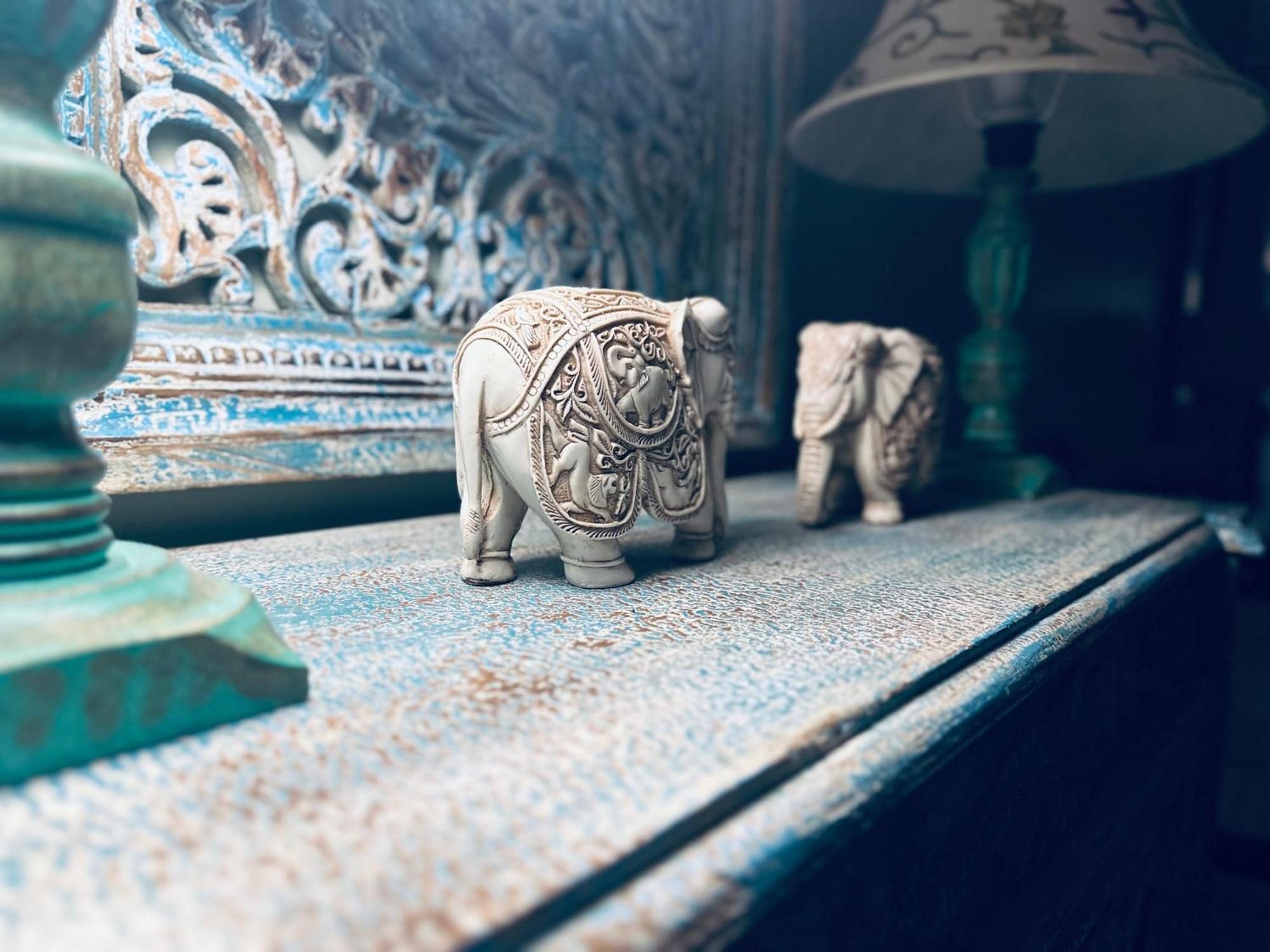 Vraj Vilas Vrindavan Bagian luar foto
